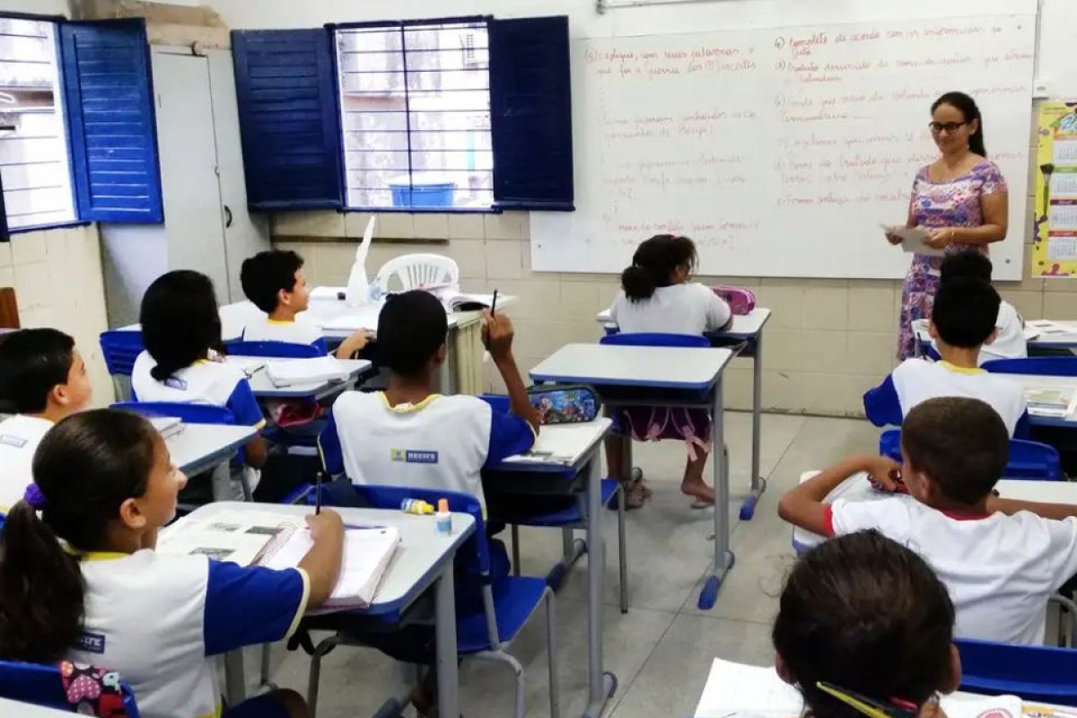 Quase metade dos alunos da rede pública diz não ver a escola como ambiente seguro, aponta estudo