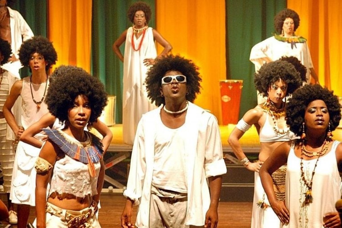 Festival da Primavera traz espetáculos teatrais gratuitos e celebra 35 anos do Bando de Teatro Olodum