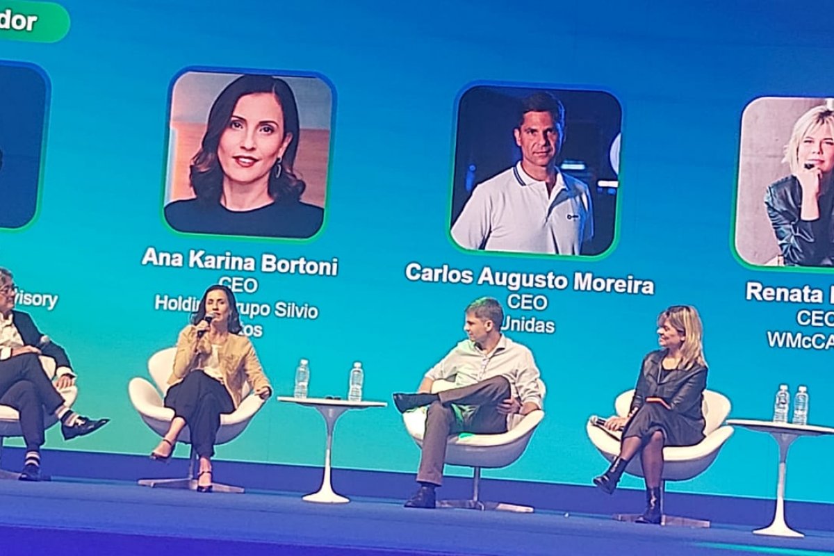  CEO do Grupo Silvio Santos aborda a importância da escuta humana diante dos avanços tecnológicos!   