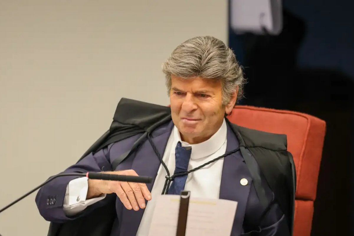 Veja reação de políticos de esquerda ao voto de Fux no julgamento de Bolsonaro