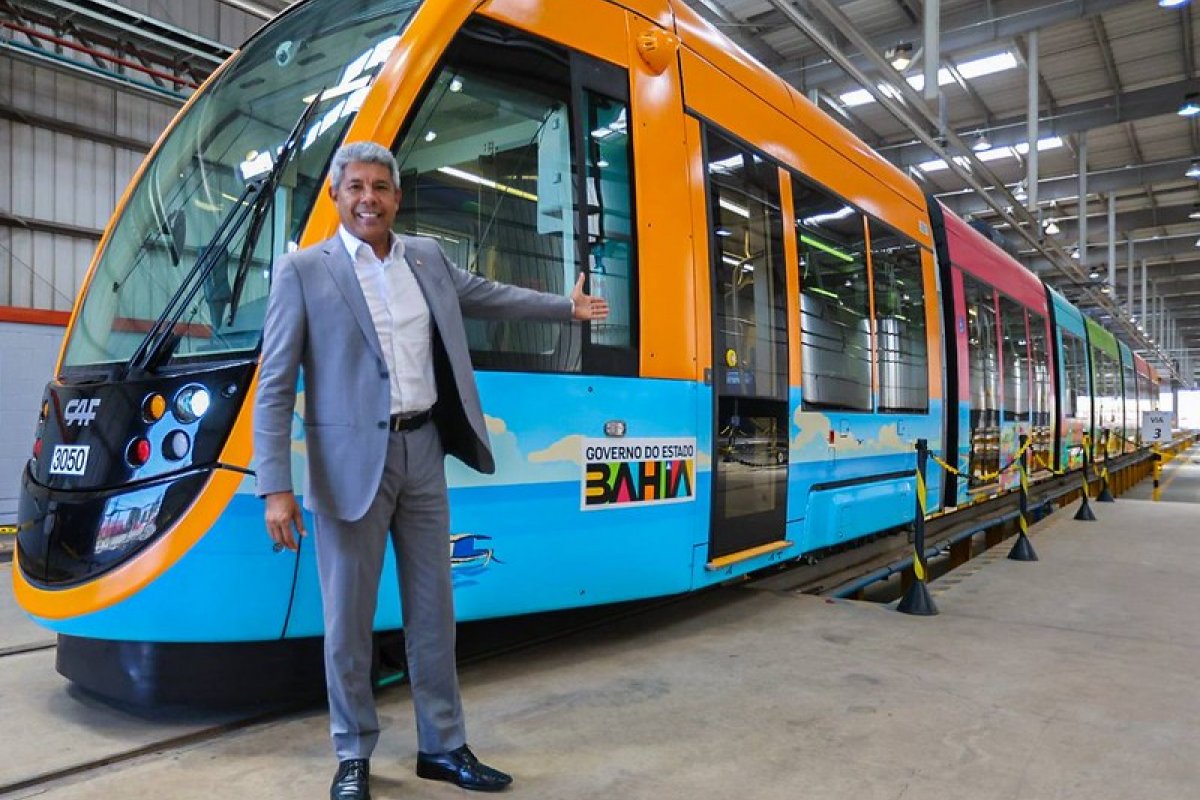 Primeiro trem do VLT do Subúrbio chega a Salvador em dezembro
