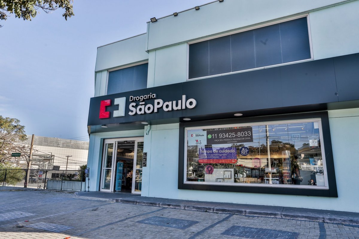 Drogaria São Paulo abre vagas para pessoas com mais de 50 anos