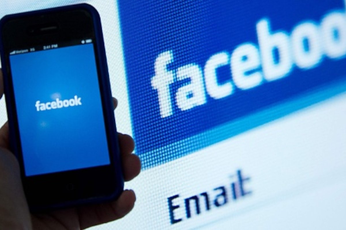 Facebook lança ferramenta para transferência de imagens ao Google Fotos