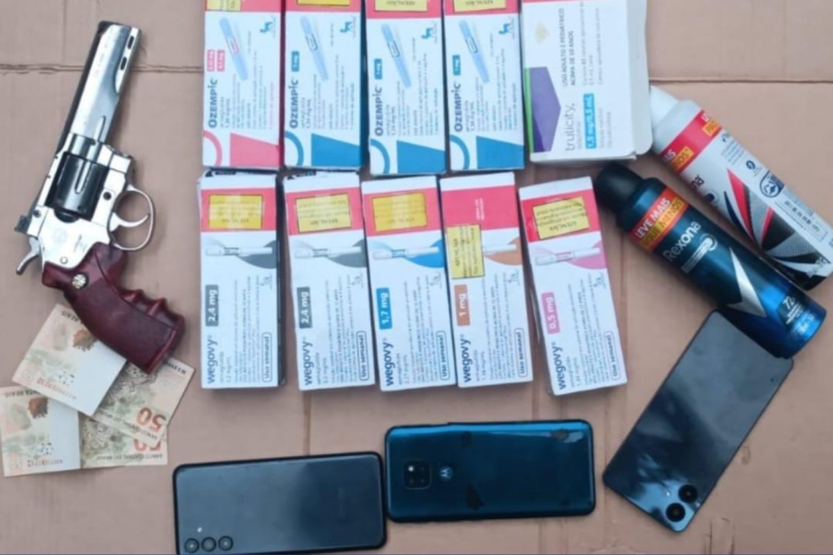 Adolescente é apreendido com arma falsa no Vale das Pedrinhas