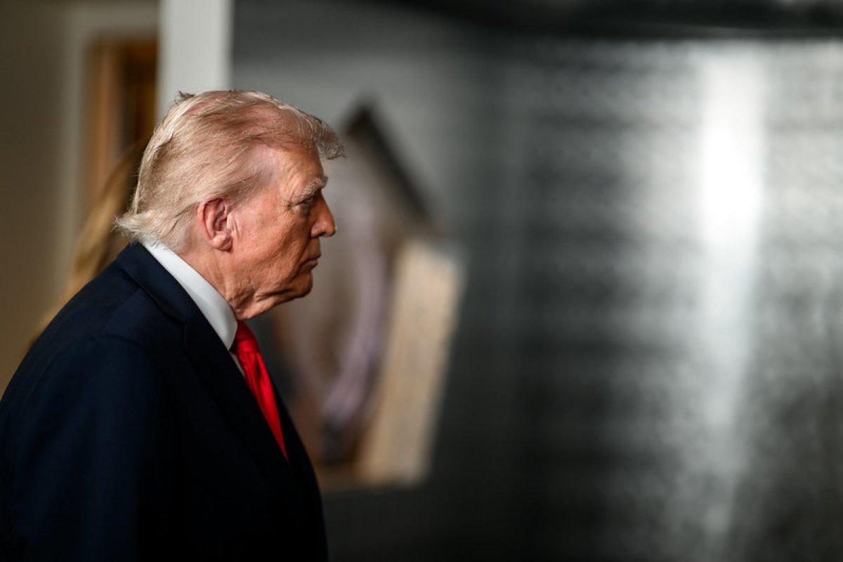 Em carta à Otan, Trump propõe sanções severas à China e Rússia