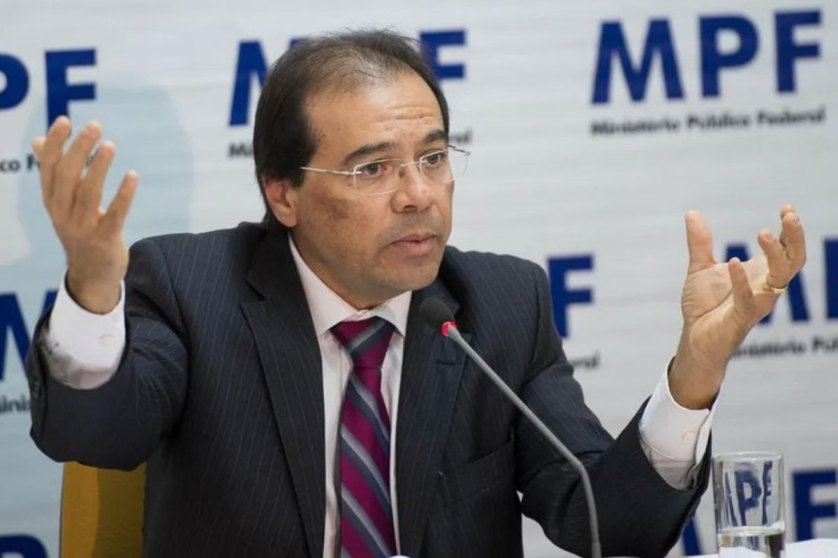 CPMI do INSS: irmão de Flávio Dino deve ser convocado para explicar acordo sobre fraudes previdenciárias