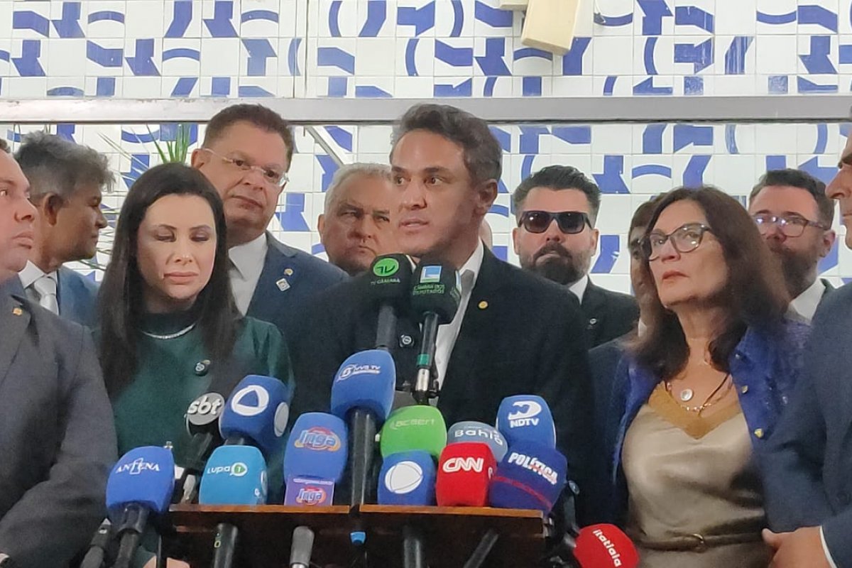 VÍDEO: "Acordado com a presidência, amanhã será pautado a urgência da anistia", afirma Zucco