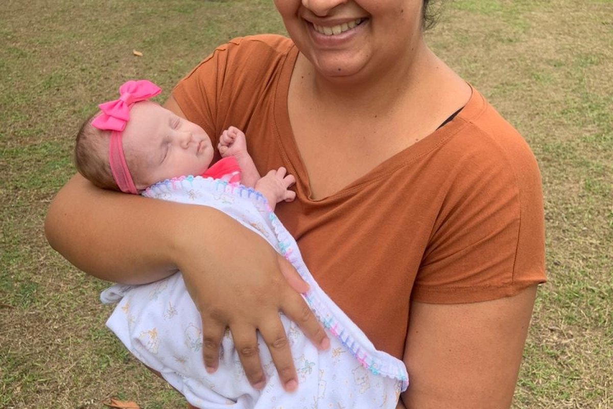 Mãe leva dois meses para descobrir sexo de bebê com má formação