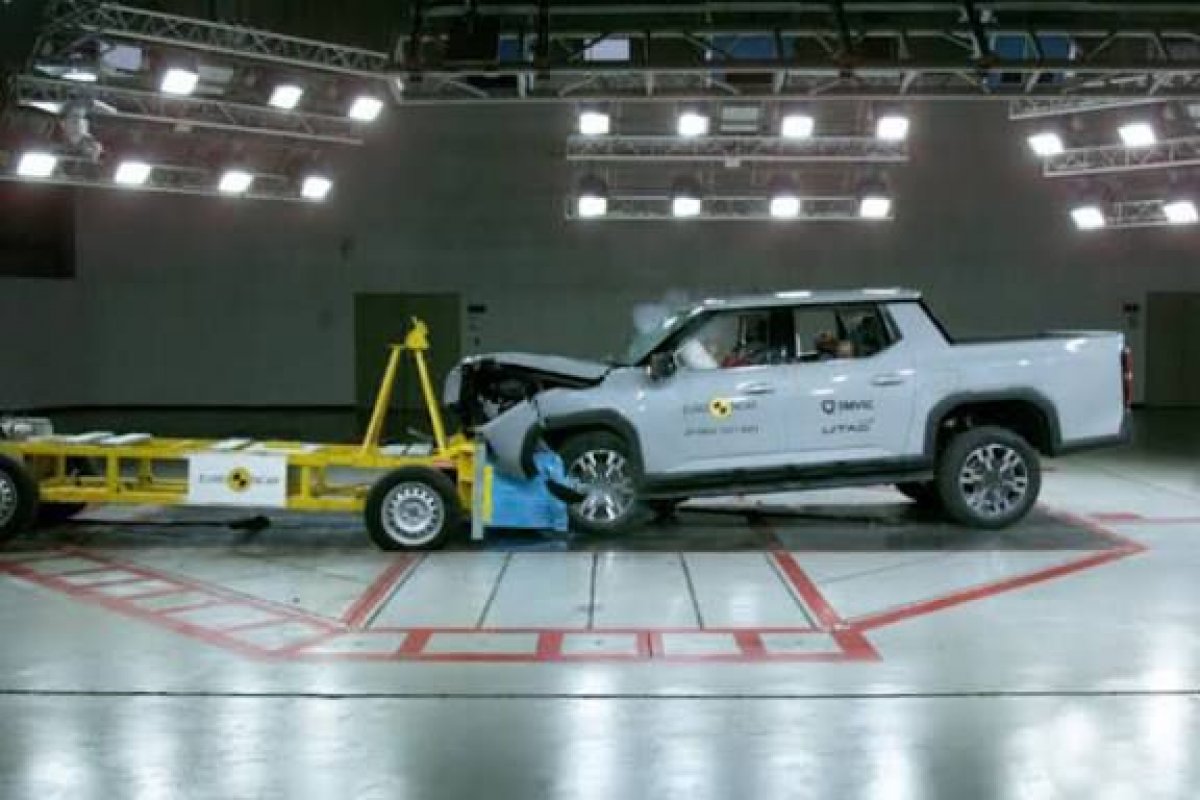 Nova Volkswagen Amarok recebe 5 estrelas em teste de colisão