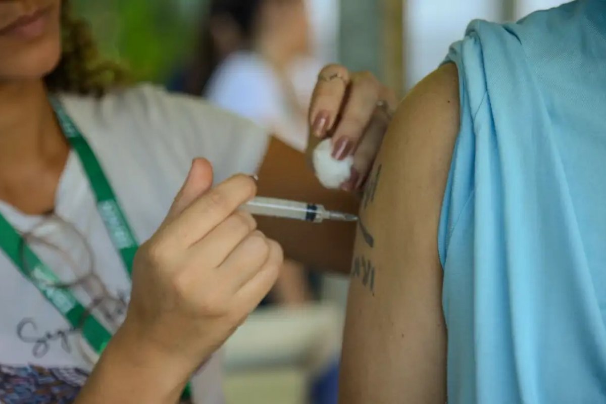 Ministério da Saúde abre consulta pública sobre vacina contra herpes-zóster