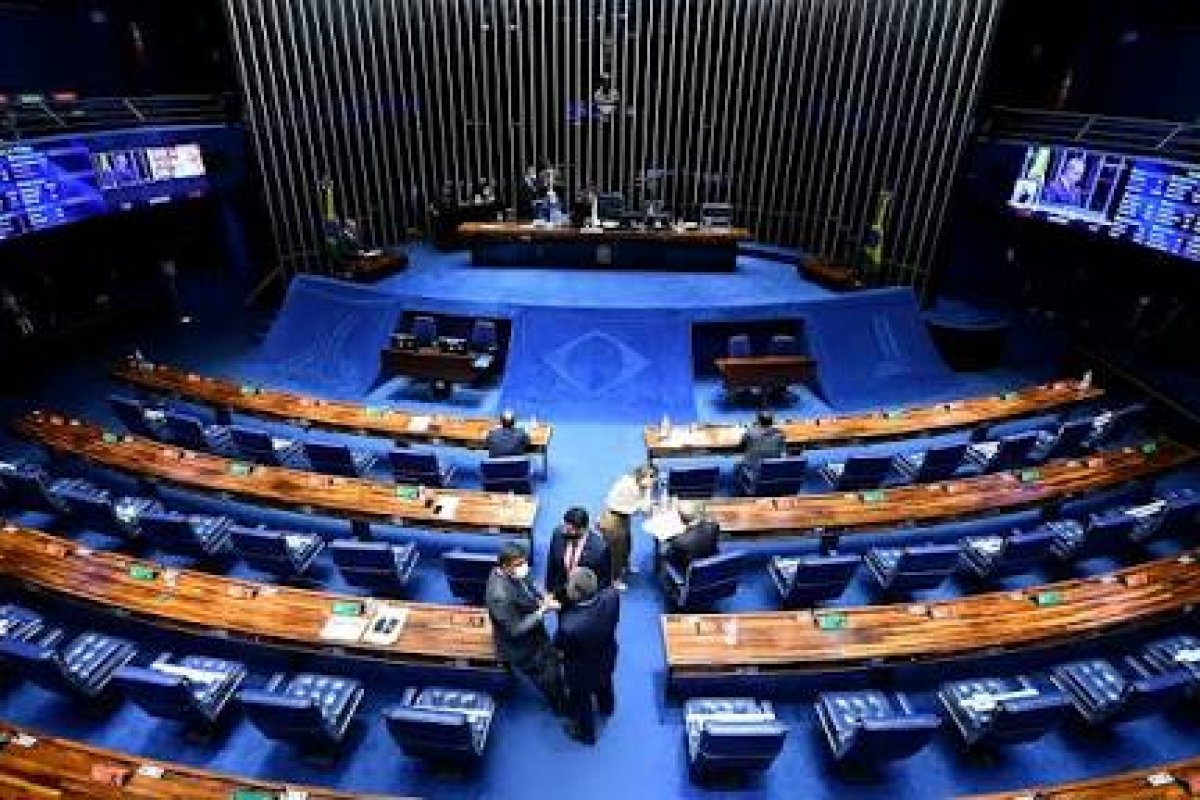 Comissão do Senado aprova 2º projeto de regulamentação da reforma tributária