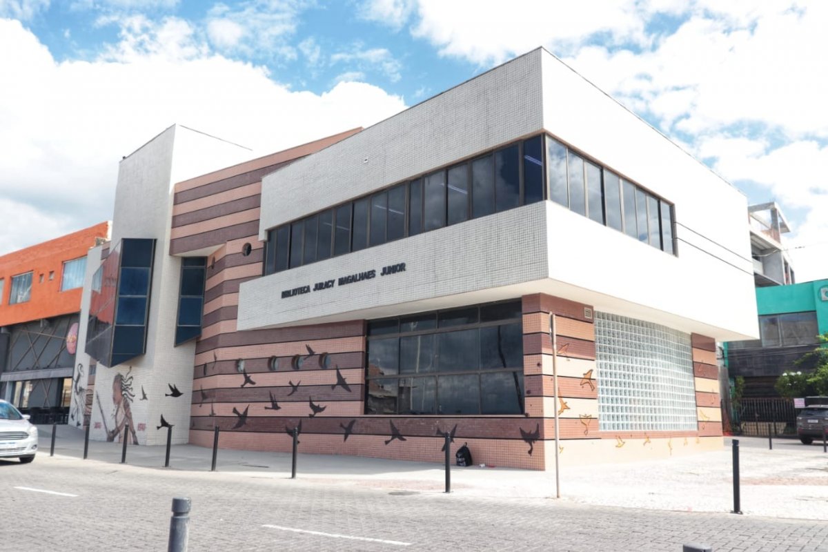 Biblioteca do Rio Vermelho celebra 57 anos com poesia, roda de conversa e Camerata da OSBA
