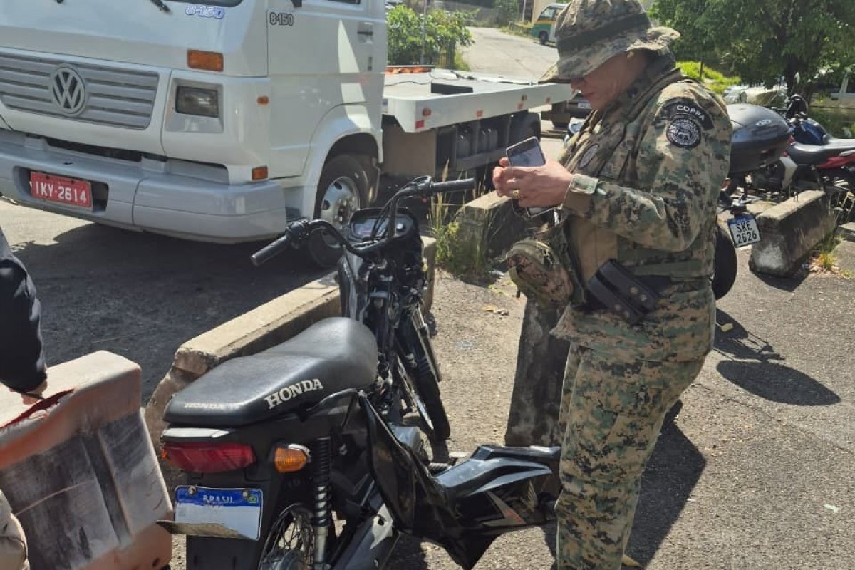 Moto roubada é recuperada pela PM em Brotas