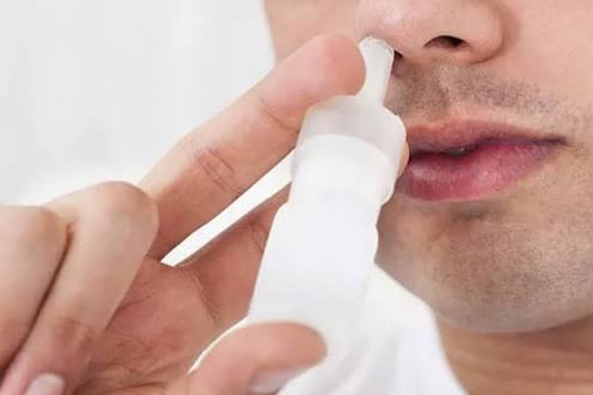 Uso excessivo de descongestionante nasal pode aumentar risco de infarto, alerta cardiologista!