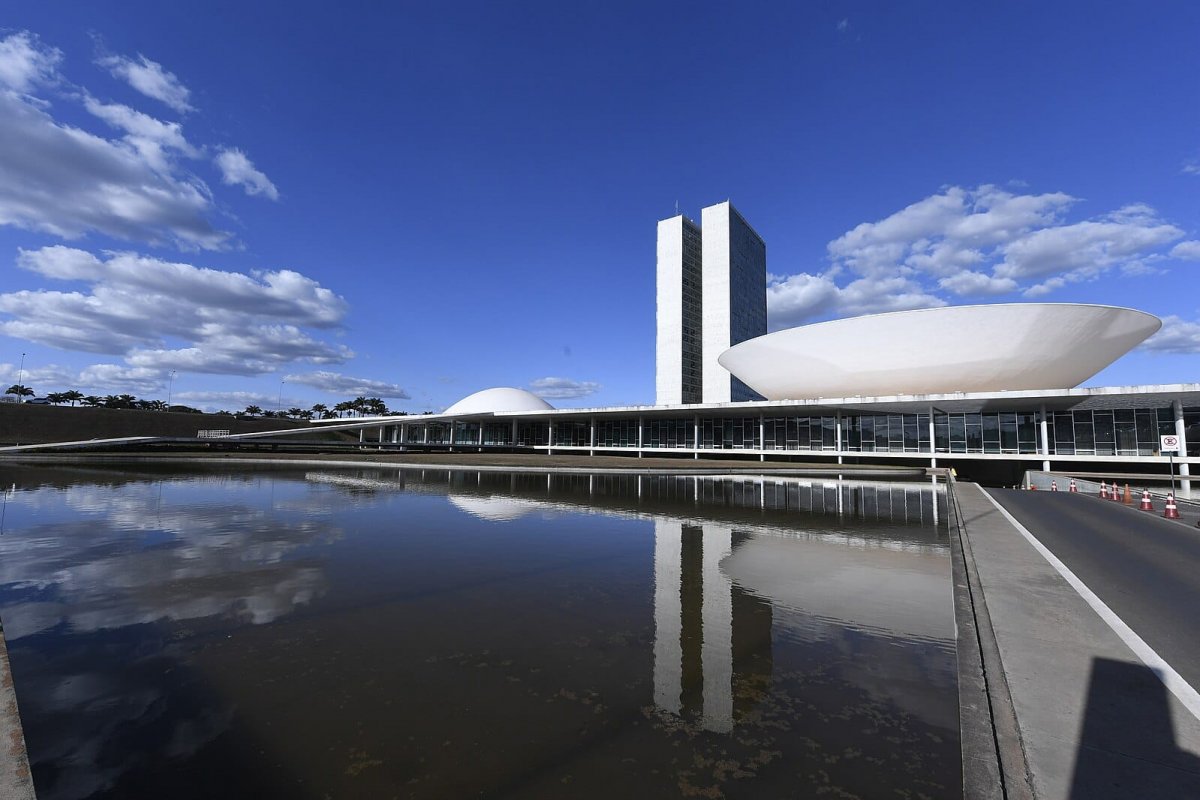 Tensão no Congresso dificulta aprovação de isenção de IR até R$ 5 mil