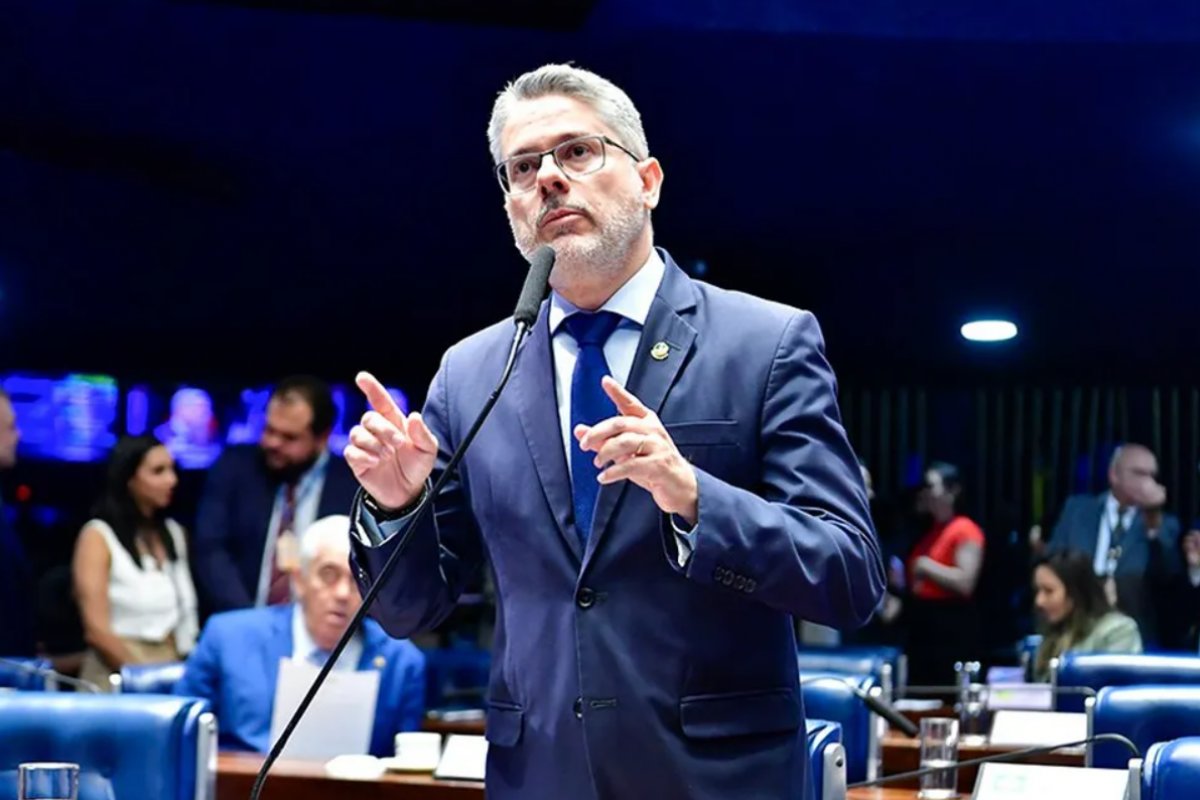 Alessandro Vieira vai assumir relatoria da PEC da Blindagem no Senado