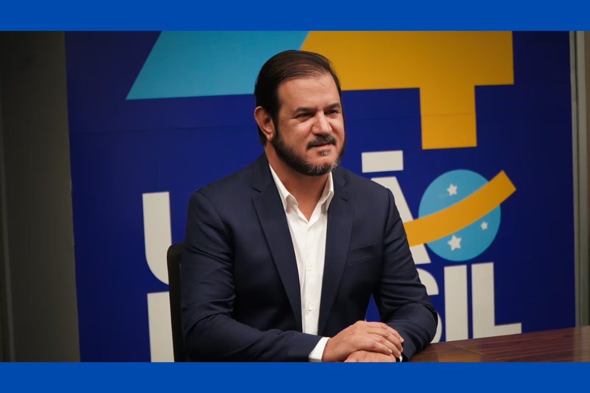Trajetos feitos por jatos investigados pela PF coincidem com agenda de Antonio Rueda, chefe do União Brasil