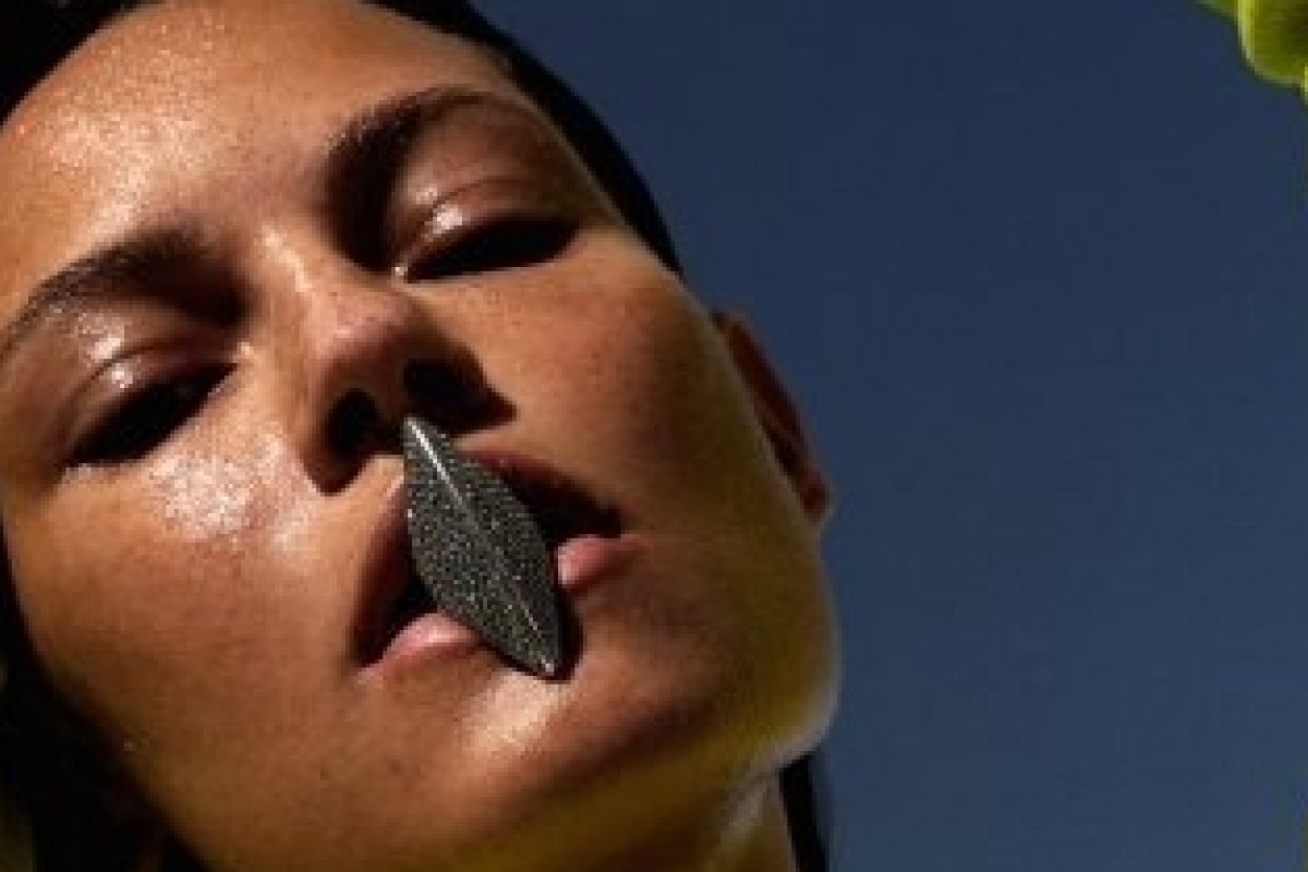 Hector Albertazzi lança Vela, segundo drop de Verão 26!