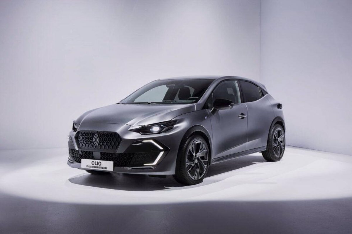 Renault Clio muda por inteiro na China e estreia motor híbrido 