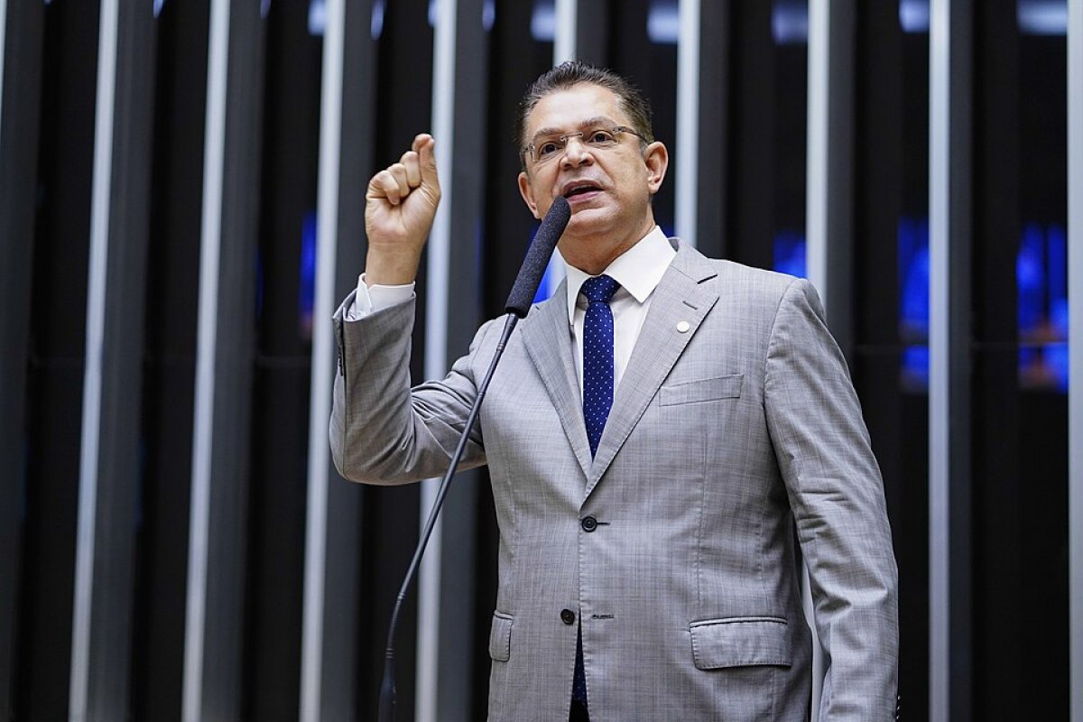 Líder do PL na Câmara dos deputados não tem interesse em votar na anistia com mudança de texto