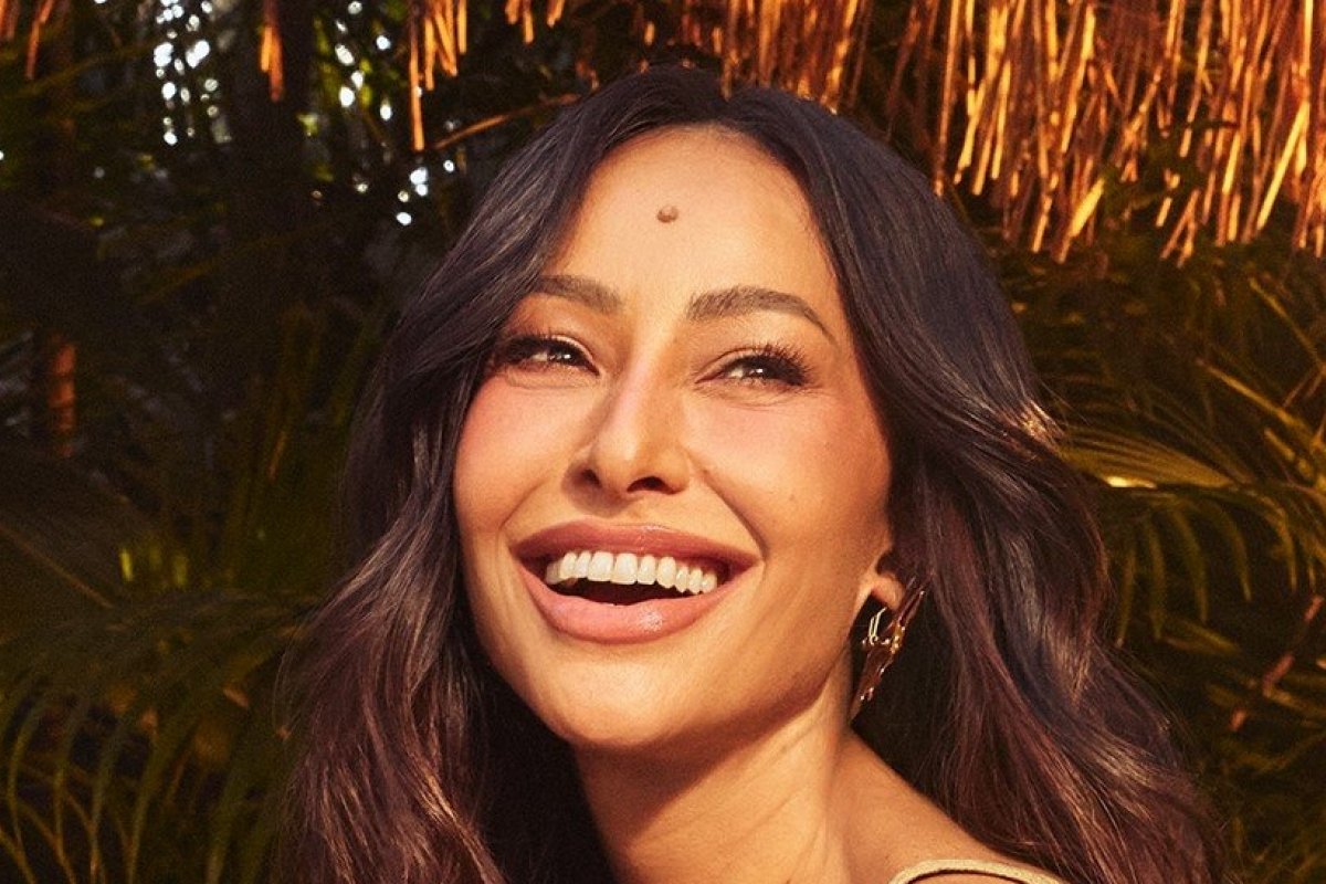 Sabrina Sato protagoniza campanha para marca de calçados assinada pela agência Protarget!