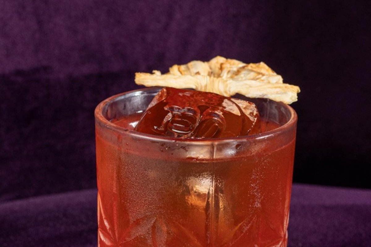 Conheça os bares da capital baiana que eatarão participando da Negroni Week 2025! 
