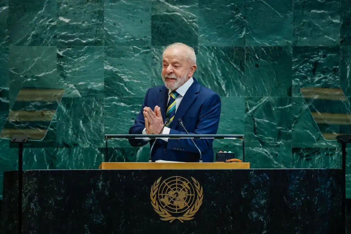 "Aquilo que parecia impossível deixou de ser e aconteceu", destaca Lula sobre encontro com Trump 