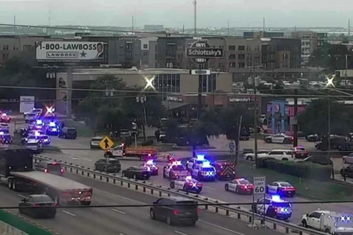 Atirador ataca agência do serviço de imigração dos EUA no Texas e mata 1