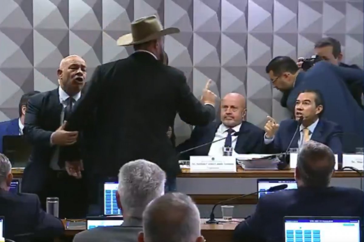 OAB irá acionar Comissão de Ética e Justiça contra parlamentares após confusão durante a CPMI do INSS: "houve quebra de decoro"