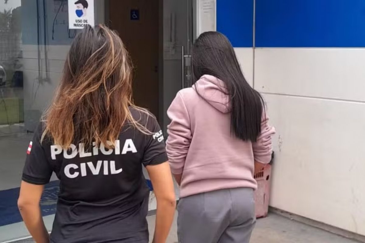 Empresária é presa sob suspeita de fazer parte da facção criminosa que movimentou mais de R$ 12 milhões na Bahia 