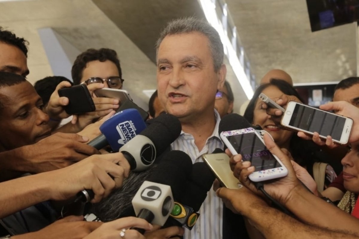 Pelo segundo ano consecutivo, Rui Costa falta ao desfile do Ilê Aiyê