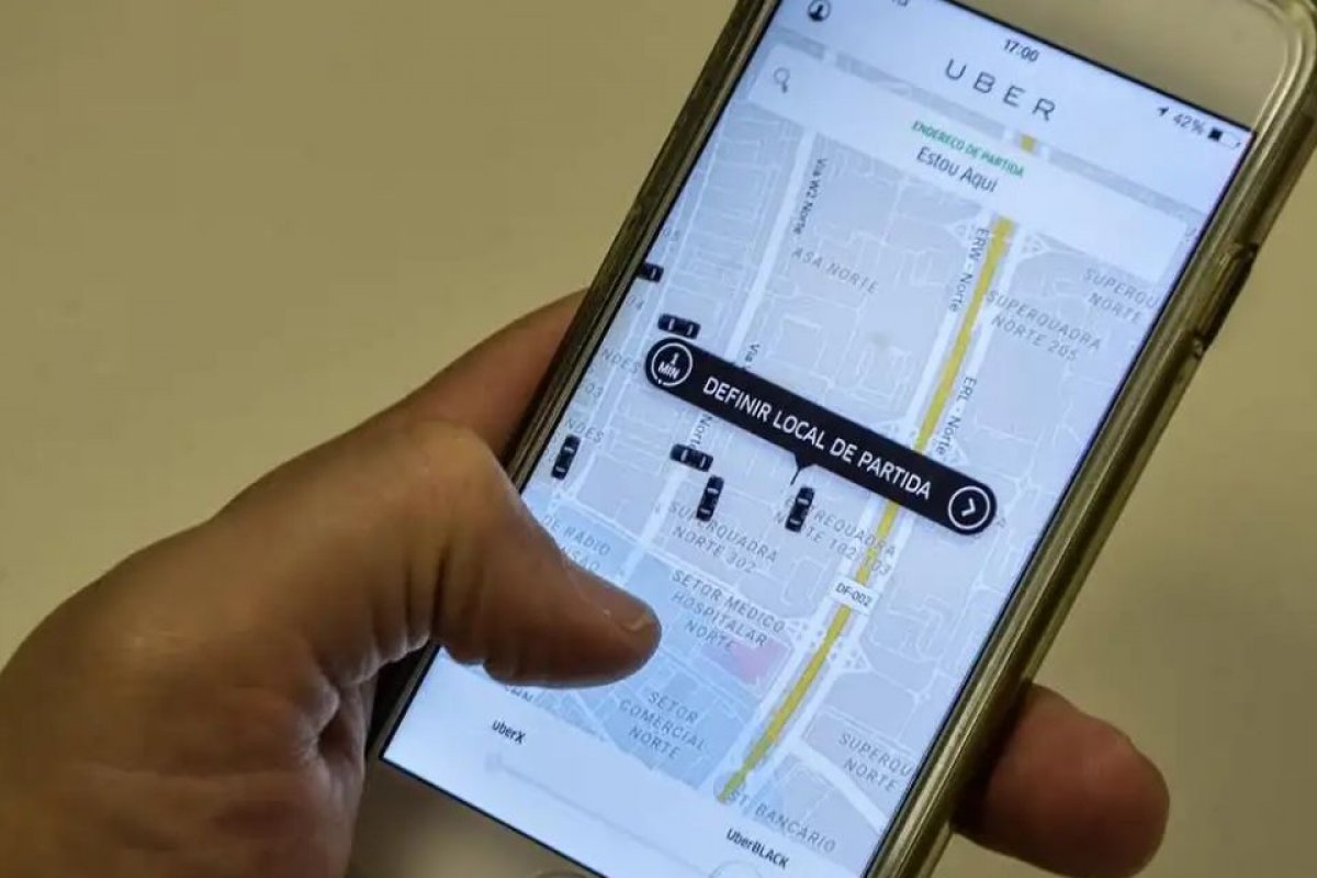 STF julgará vínculo trabalhista de motoristas e entregadores