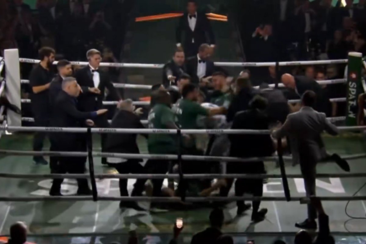 Popó se desculpa após confusão generalizada em luta com Wanderlei Silva