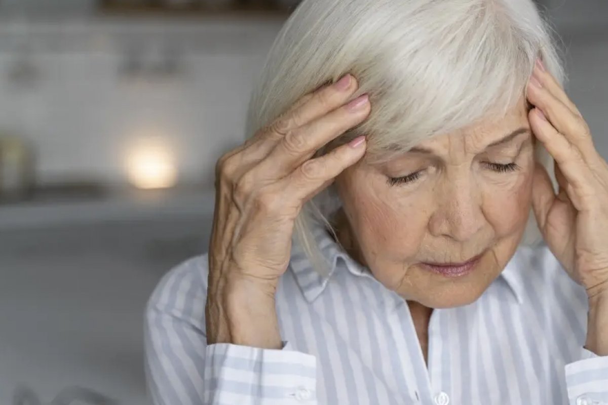 Número de brasileiros com demência pode chegar a 5,5 milhões até 2050, diz relatório