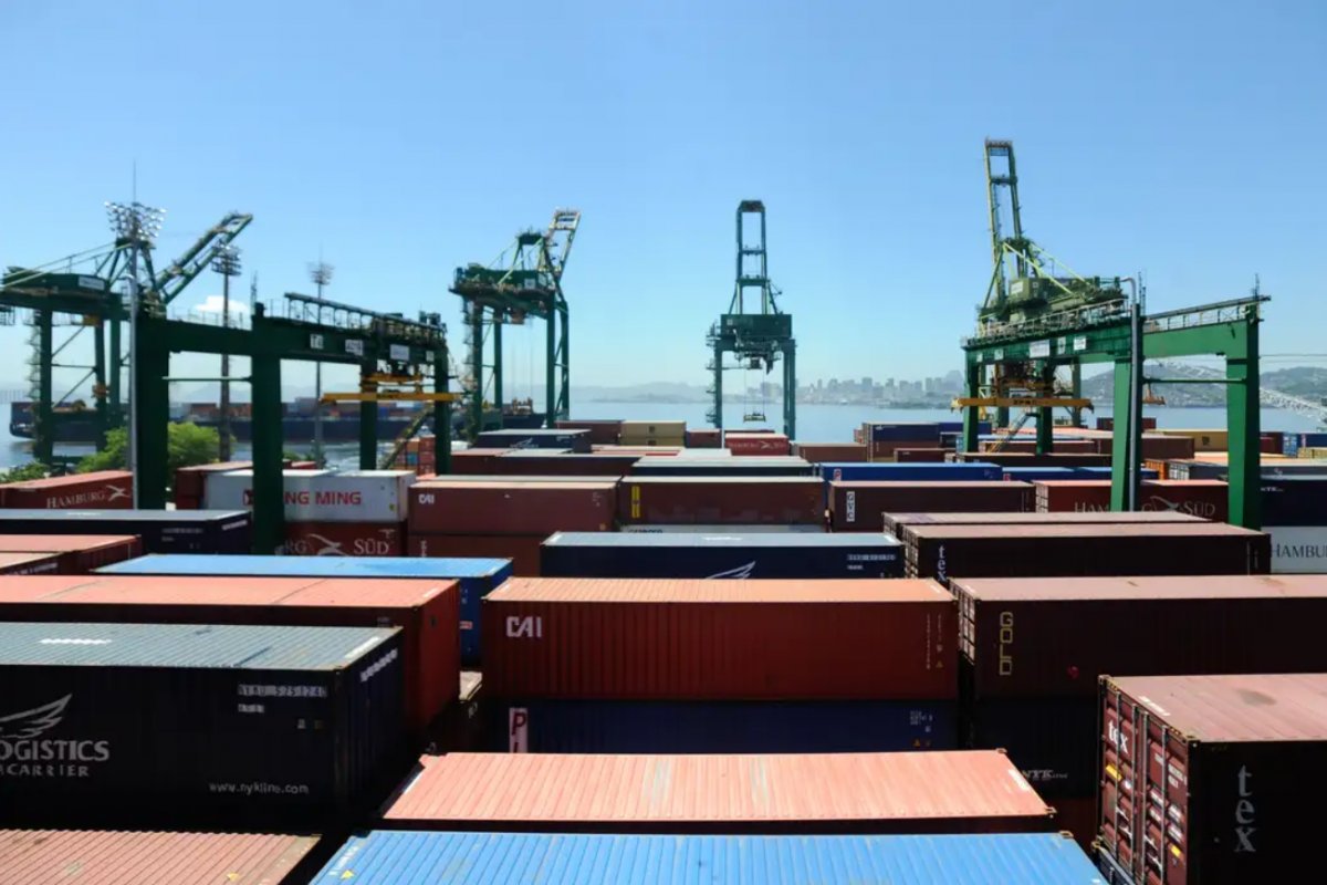 Camex adia por 30 dias a entrega de relatório sobre Lei da reciprocidade contra os EUA