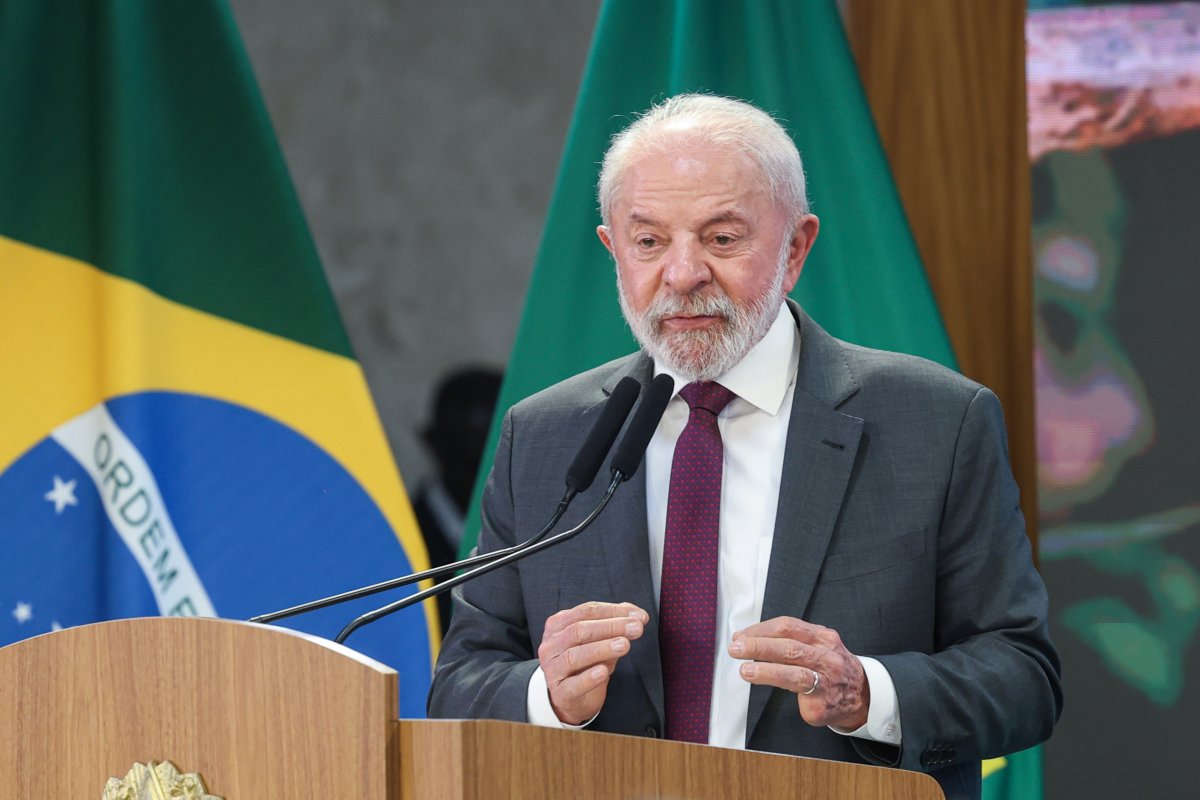 Governo Lula confirma congelamento de mais R$ 1,4 bi em gastos de 2025