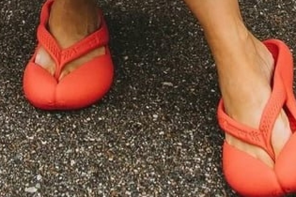 Após sucesso em Copenhague, Havaianas e Zellerfeld lançam chinelo 3D em Paris! 
