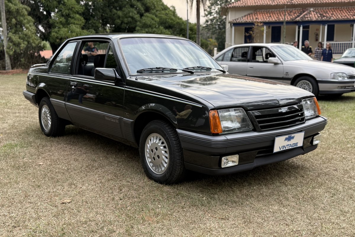 GM restaura clássicos como Opala, Monza, Kadett e S10 em projeto “Vintage” 