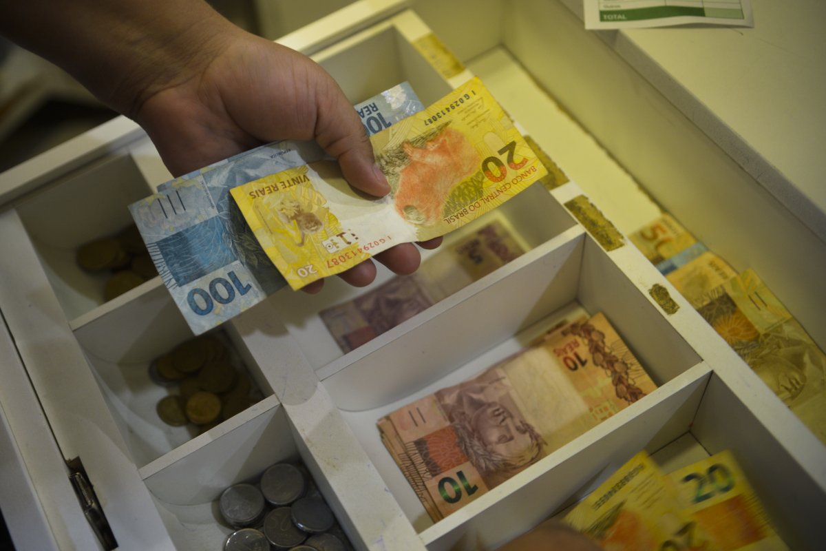 Trabalhador ganhará até R$ 313 por mês com novo Imposto de Renda
