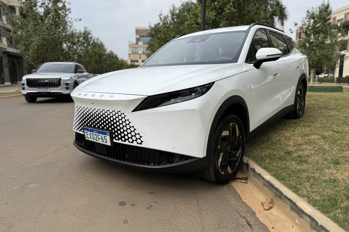 Omoda 5 e 7 PHEV tem pré venda iniciada com preço a partir de R$ 170 mil 