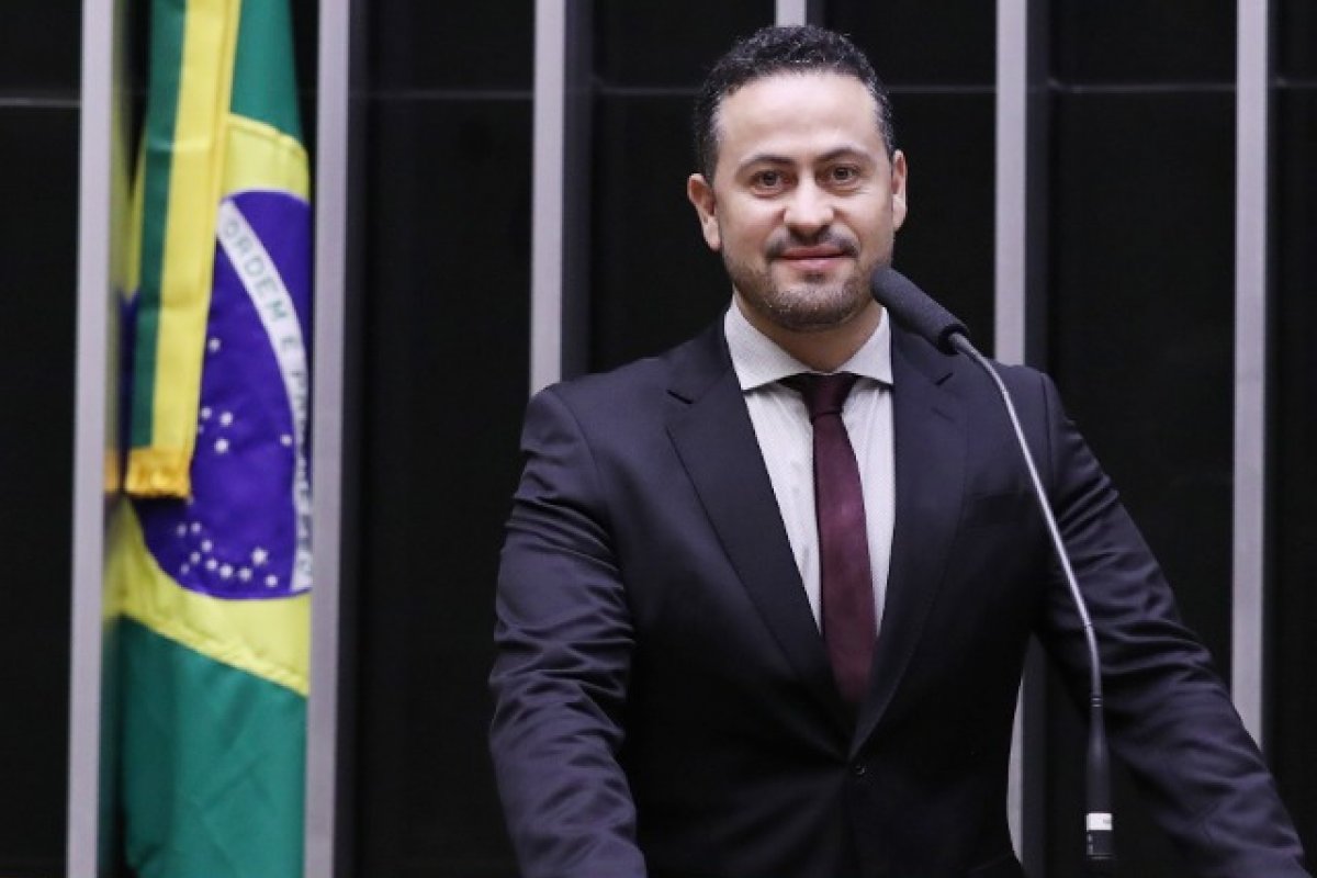 Motta nomeia deputado do PT como relator de projeto contra adulteração de bebidas