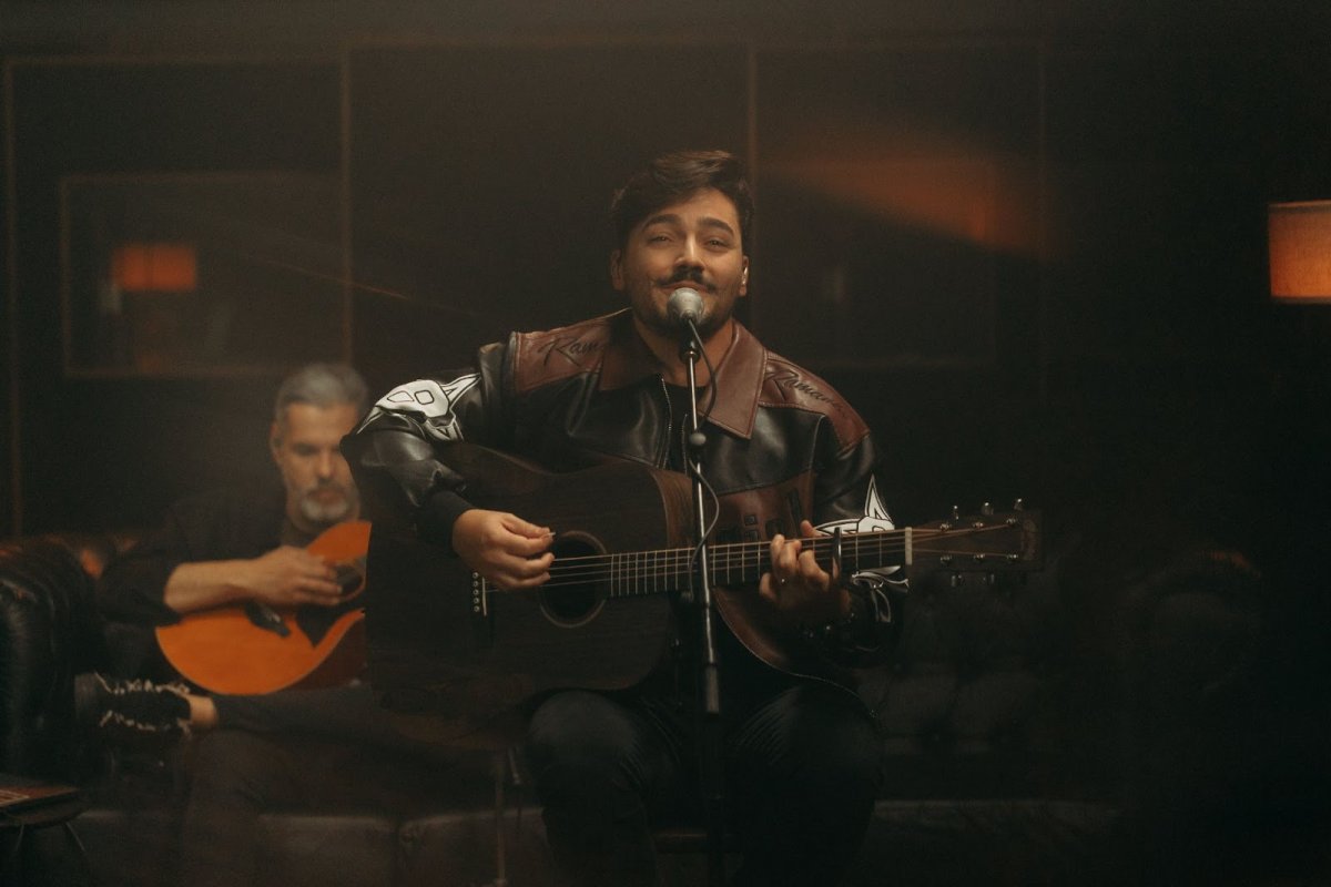 Thiago Brado apresenta projeto acústico e ao vivo com músicas inéditas! 