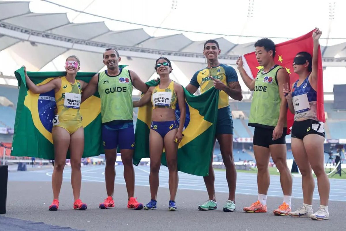 Brasil faz história e termina Mundial de Atletismo Paralímpico em 1º 