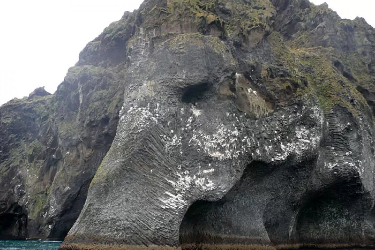 Vídeo: “Elefante de pedra” – formação rochosa na Islândia viraliza nas redes