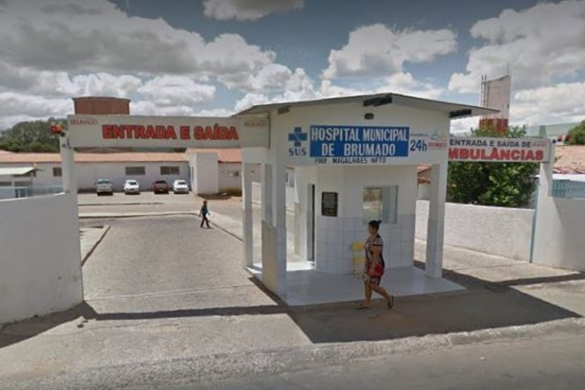 Mulher morre e quatro pessoas ficam feridas em acidente no sudoeste baiano 