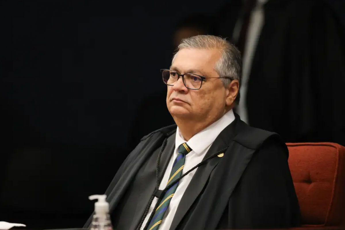 Flávio Dino marca julgamento do “núcleo 3” dos “kids pretos” no STF para novembro
