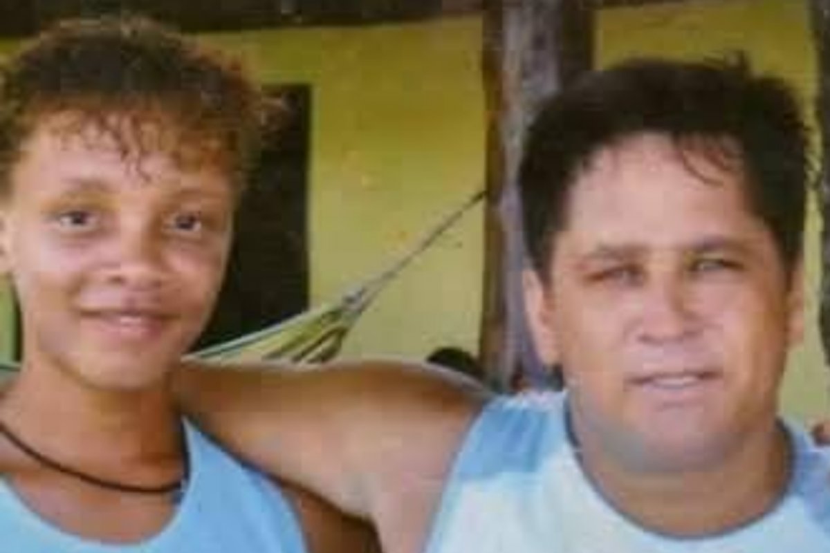 Vídeo: Jovem "adotado" por Leonardo e Poliana se pronuncia pela primeira vez