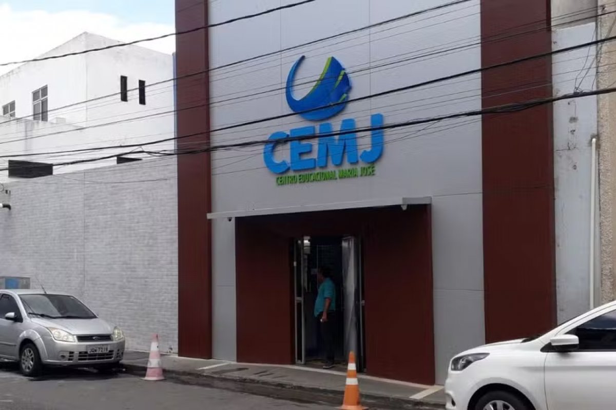 Escola abre 30 vagas gratuitas para curso preparatório para o Enem em Salvador; confira