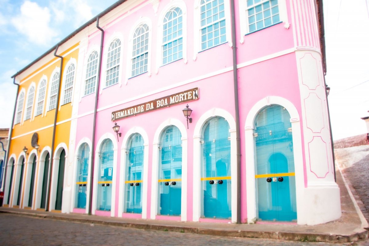 Concluído restauro da sede da Irmandade da Boa Morte em Cachoeira! 