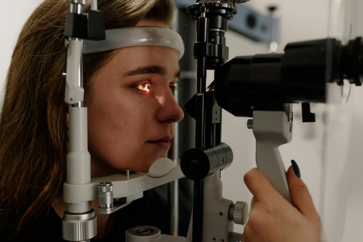 Brasil registra mais de mil casos de câncer ocular por ano, segundo dados do Inca